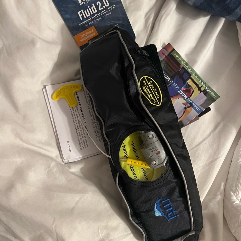 Inflatable life jacket belt pack